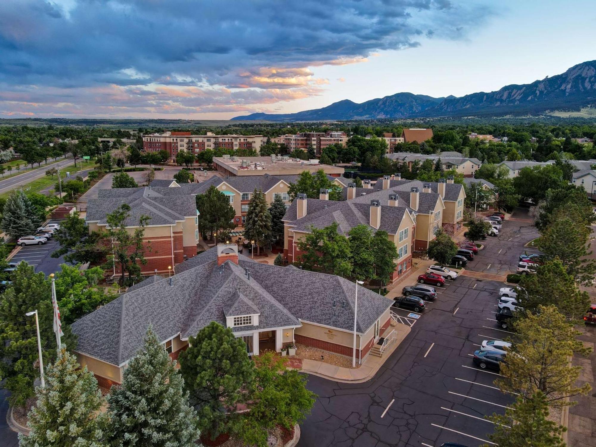 Homewood Suites By Hilton Boulder Exteriör bild